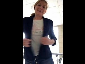 Public – Paulina CAUGHT Masturbating on Second Office Floor